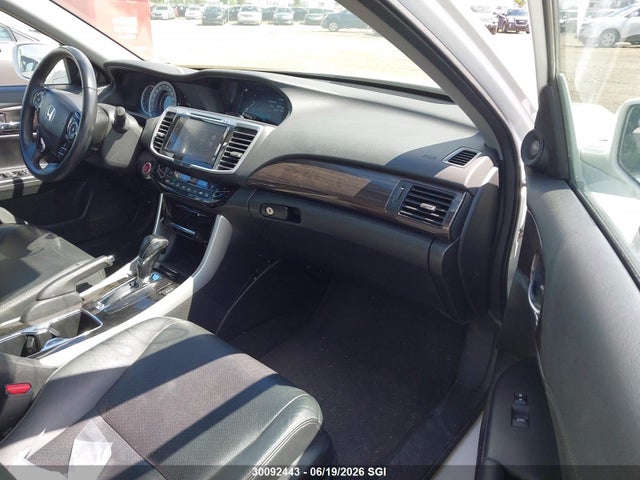 1HGCR3F86GA800017 Honda ACCORD EXL