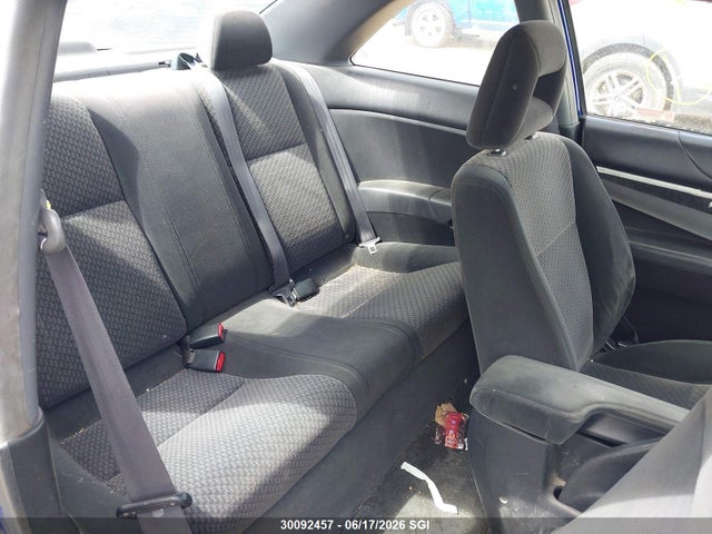 30092457 :رقم المزاد ، 1HGEM212X5L811527 vin ، 2005 Honda Civic Dx مزاد بيع