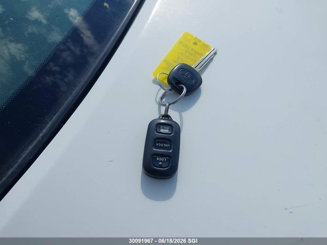 2004 Toyota Camry Le/xle/se მანქანა იყიდება აუქციონზე, vin: 4T1BE32K24U340268, აუქციონის ნომერი: 30091967