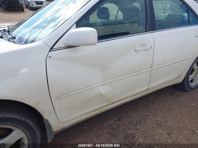 2004 Toyota Camry Le/xle/se მანქანა იყიდება აუქციონზე, vin: 4T1BE32K24U340268, აუქციონის ნომერი: 30091967