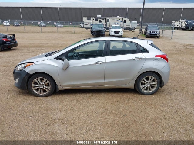 2015 Hyundai Elantra Gt მანქანა იყიდება აუქციონზე, vin: KMHD35LH5FU244246, აუქციონის ნომერი: 30090931