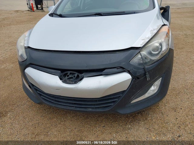 2015 Hyundai Elantra Gt მანქანა იყიდება აუქციონზე, vin: KMHD35LH5FU244246, აუქციონის ნომერი: 30090931