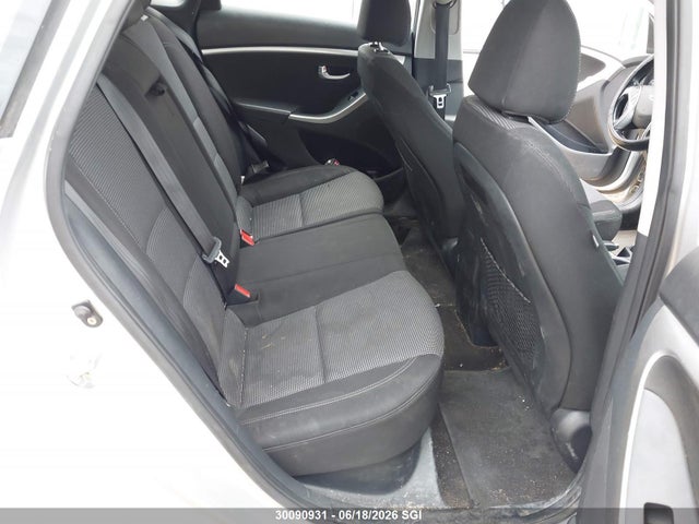 2015 Hyundai Elantra Gt მანქანა იყიდება აუქციონზე, vin: KMHD35LH5FU244246, აუქციონის ნომერი: 30090931