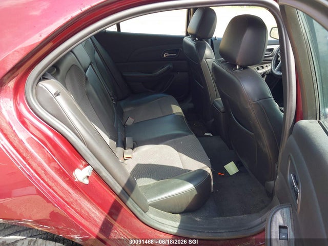 30091468 :رقم المزاد ، 1G11C5SL4FF179562 vin ، 2015 Chevrolet Malibu مزاد بيع