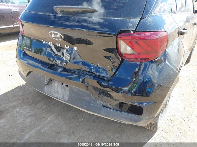 2020 Hyundai Venue Sel/denim მანქანა იყიდება აუქციონზე, vin: KMHRC8A38LU026022, აუქციონის ნომერი: 30092046