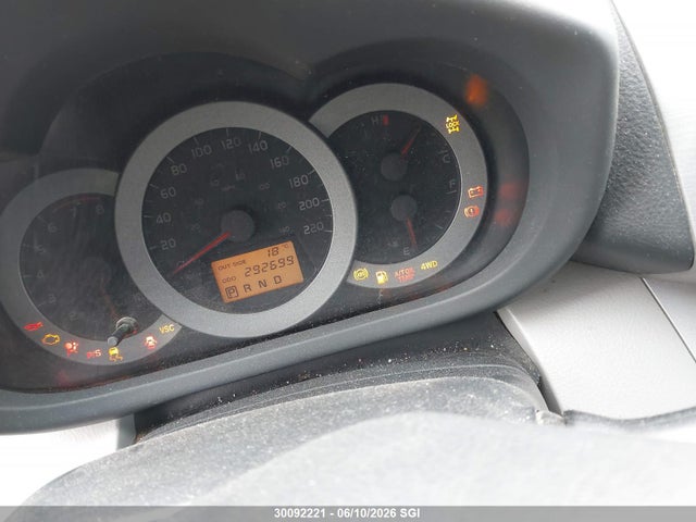 2008 Toyota Rav4 Limited მანქანა იყიდება აუქციონზე, vin: JTMBD31V486069761, აუქციონის ნომერი: 30092221