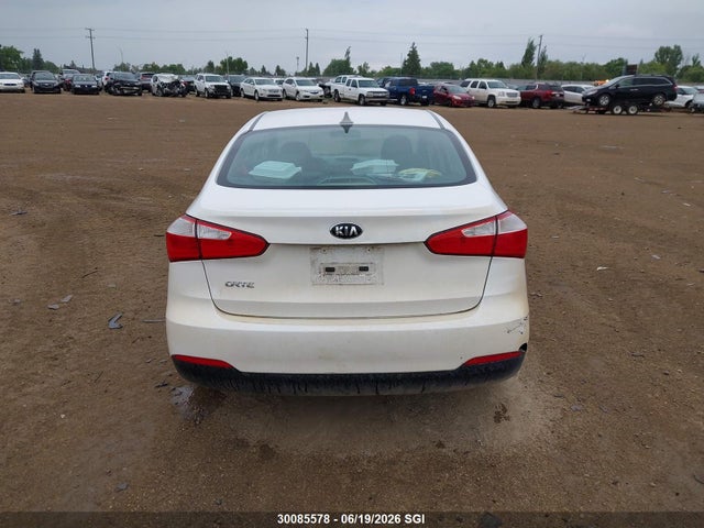 KIA FORTE LX 2016 KNAFX4A68G5514317 Image 15