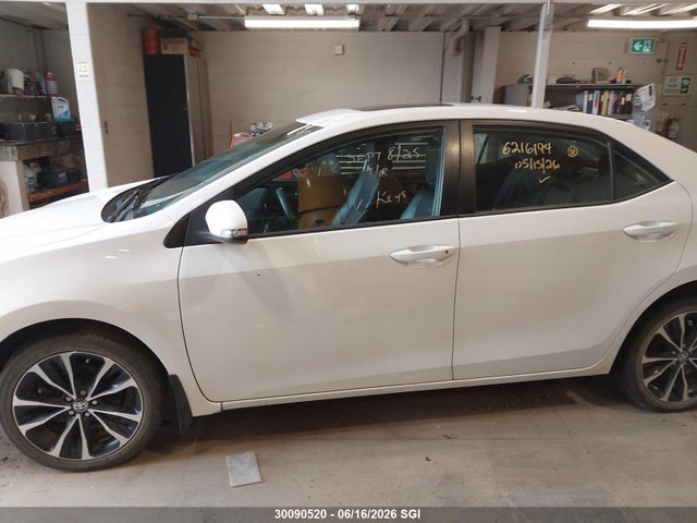 2018 Toyota Corolla L/le/xle/se/xse მანქანა იყიდება აუქციონზე, vin: 2T1BURHE8JC977153, აუქციონის ნომერი: 30090520