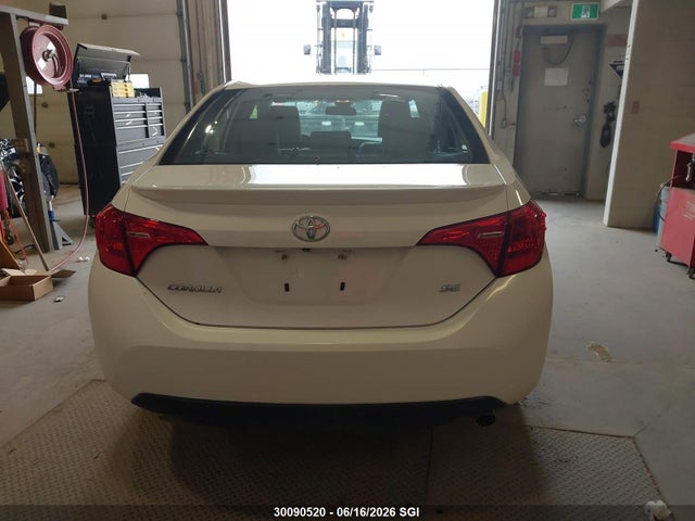 2018 Toyota Corolla L/le/xle/se/xse მანქანა იყიდება აუქციონზე, vin: 2T1BURHE8JC977153, აუქციონის ნომერი: 30090520