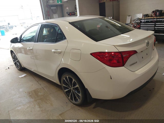 2018 Toyota Corolla L/le/xle/se/xse მანქანა იყიდება აუქციონზე, vin: 2T1BURHE8JC977153, აუქციონის ნომერი: 30090520