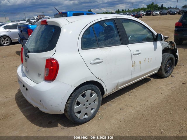Nissan Micra 2016 3N1CK3CPXGL264442 Image 4