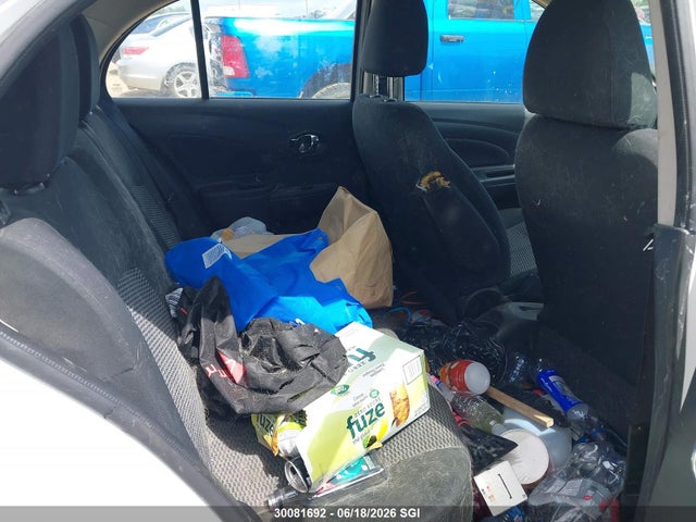 Nissan Micra 2016 3N1CK3CPXGL264442 Image 8