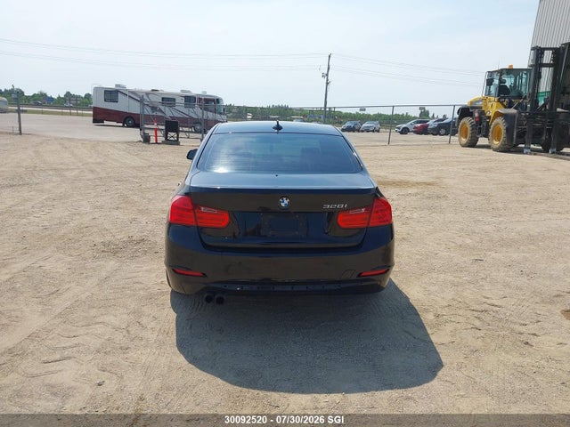 30092520 :رقم المزاد ، WBA3A5C58CF255833 vin ، 2012 Bmw 328 I مزاد بيع