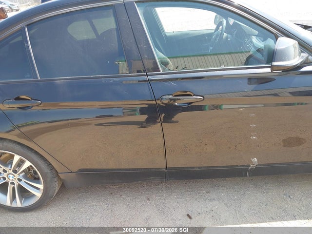 30092520 :رقم المزاد ، WBA3A5C58CF255833 vin ، 2012 Bmw 328 I مزاد بيع