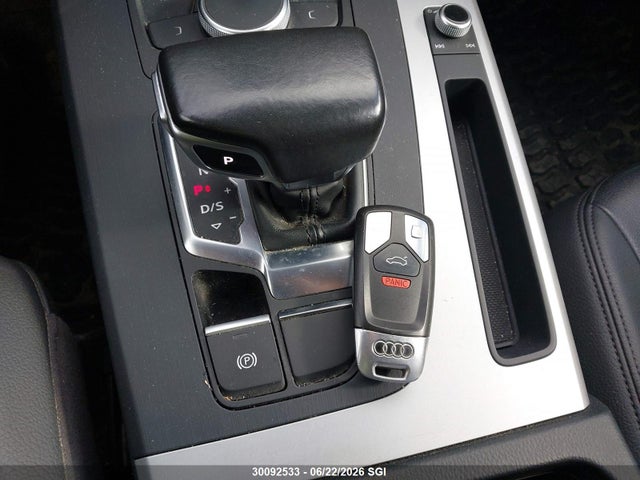 30092533 :رقم المزاد ، WA1ANAFY9J2005125 vin ، 2018 Audi Q5 Premium مزاد بيع
