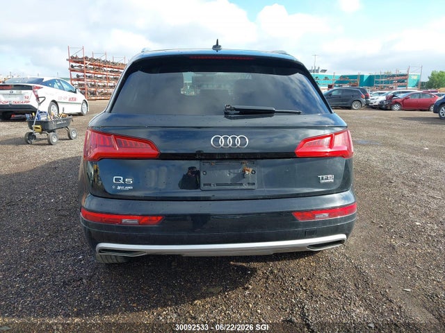 30092533 :رقم المزاد ، WA1ANAFY9J2005125 vin ، 2018 Audi Q5 Premium مزاد بيع
