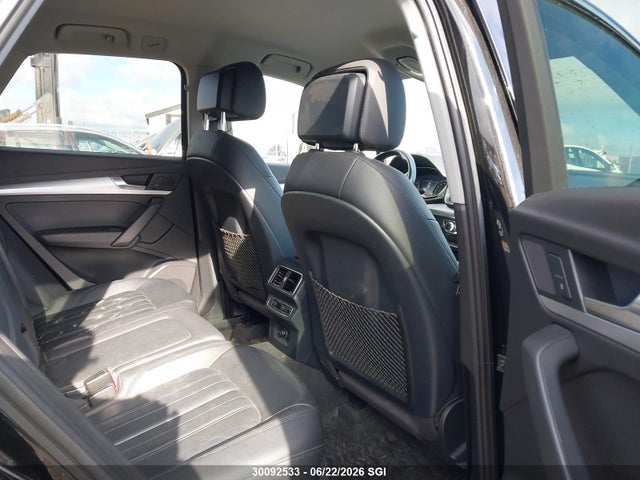 30092533 :رقم المزاد ، WA1ANAFY9J2005125 vin ، 2018 Audi Q5 Premium مزاد بيع