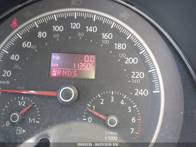 30092538 :رقم المزاد ، 3VWSW21C98M518898 vin ، 2008 Volkswagen New Beetle 2.5l مزاد بيع