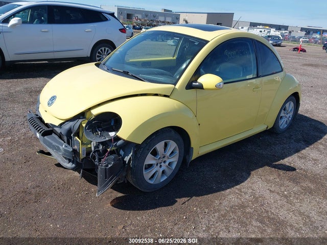 30092538 :رقم المزاد ، 3VWSW21C98M518898 vin ، 2008 Volkswagen New Beetle 2.5l مزاد بيع
