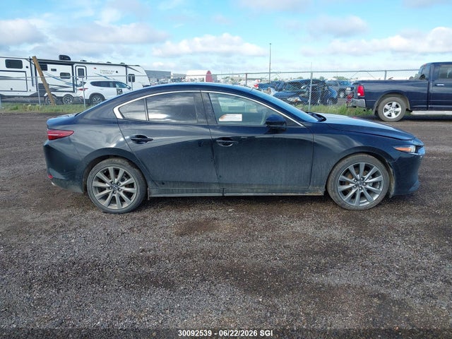 Mazda 3 Premium 2021 JM1BPADLXM1316505 Image 12