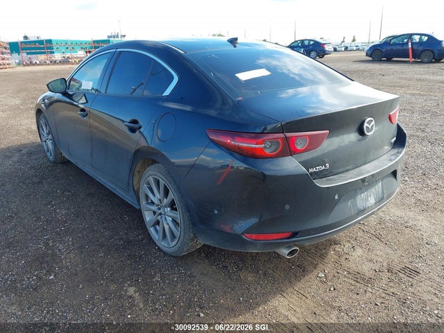 Mazda 3 Premium 2021 JM1BPADLXM1316505 Image 3