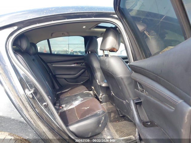 Mazda 3 Premium 2021 JM1BPADLXM1316505 Image 8