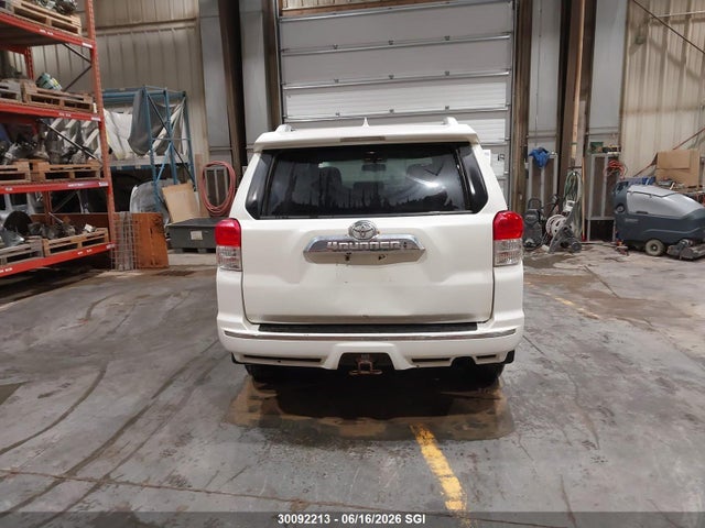 2013 Toyota 4runner Sr5/limited/trail მანქანა იყიდება აუქციონზე, vin: JTEBU5JR9D5114123, აუქციონის ნომერი: 30092213