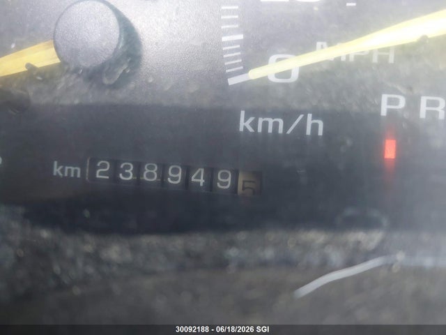30092188 :رقم المزاد ، 1GTHK39F1WE531936 vin ، 1998 Gmc Sierra K3500 مزاد بيع