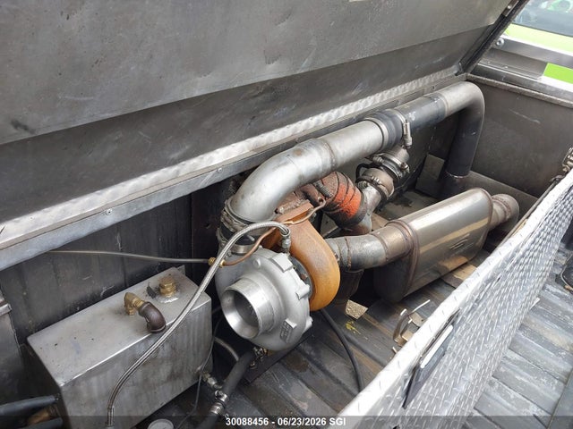 30088456 :رقم المزاد ، 1GCGK29U41Z211905 vin ، 2001 Chevrolet Silverado K2500 مزاد بيع