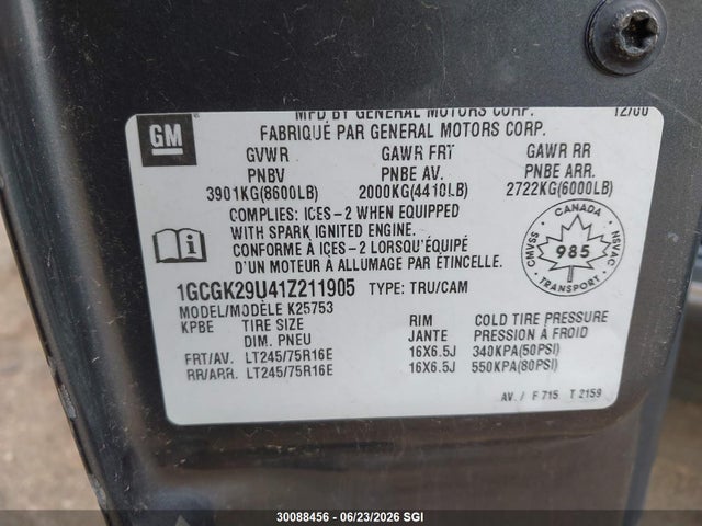 30088456 :رقم المزاد ، 1GCGK29U41Z211905 vin ، 2001 Chevrolet Silverado K2500 مزاد بيع