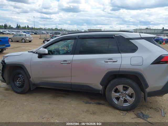 2024 Toyota Rav4 Le მანქანა იყიდება აუქციონზე, vin: 2T3BWRFV8RW247077, აუქციონის ნომერი: 30092594