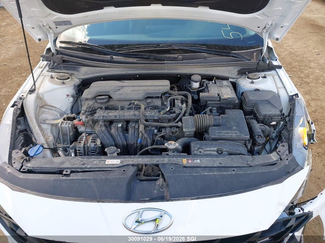 KMHLM4AG5PU546649 Hyundai ELANTRA SEL