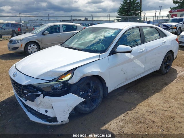 KMHLM4AG5PU546649 Hyundai ELANTRA SEL