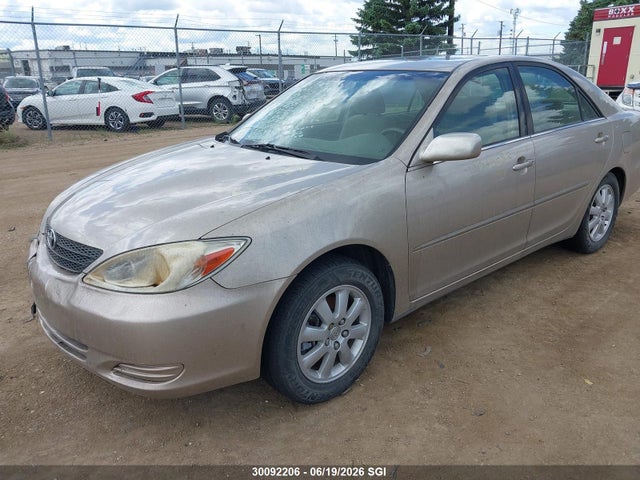 2002 Toyota Camry Le/xle/se მანქანა იყიდება აუქციონზე, vin: JTDBF30KX20067122, აუქციონის ნომერი: 30092206