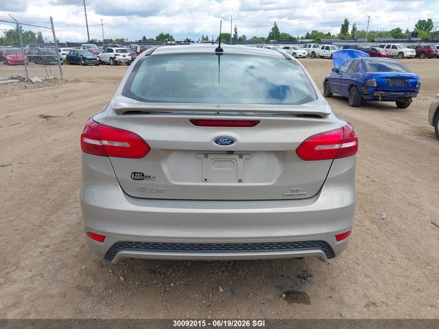 1FADP3F25FL309645 Ford FOCUS SE