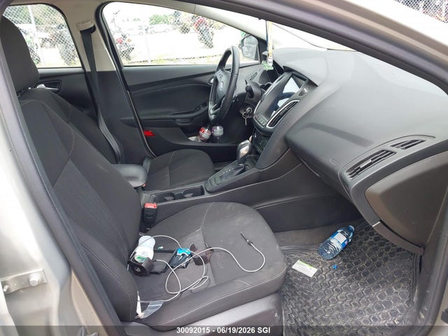 1FADP3F25FL309645 Ford FOCUS SE