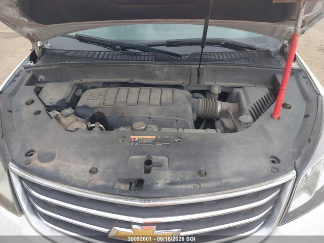 30092601 :رقم المزاد ، 1GNKVGKD6FJ328746 vin ، 2015 Chevrolet Traverse Lt مزاد بيع