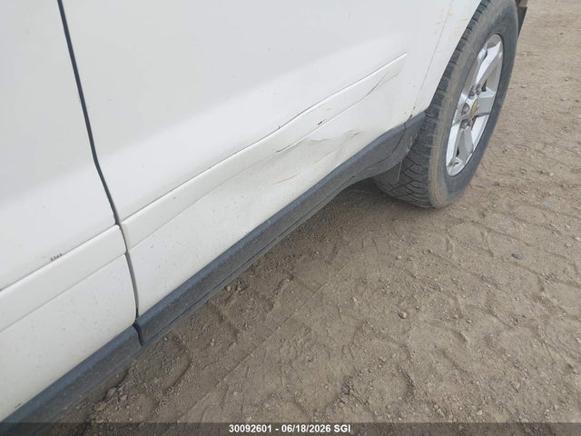 30092601 :رقم المزاد ، 1GNKVGKD6FJ328746 vin ، 2015 Chevrolet Traverse Lt مزاد بيع