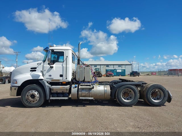 Mack 600 Cxu 2018 1M1AW07Y1JM085780 Image 14