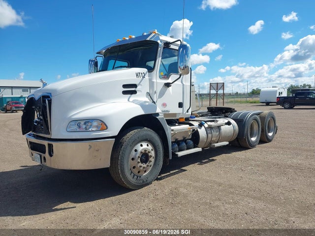 Mack 600 Cxu 2018 1M1AW07Y1JM085780 Image 2