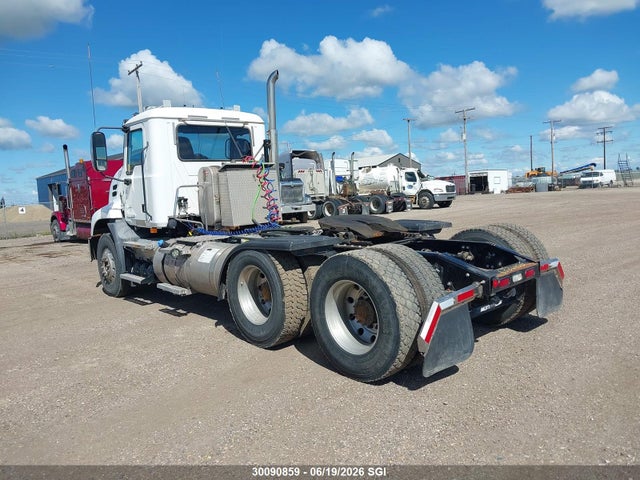 Mack 600 Cxu 2018 1M1AW07Y1JM085780 Image 3
