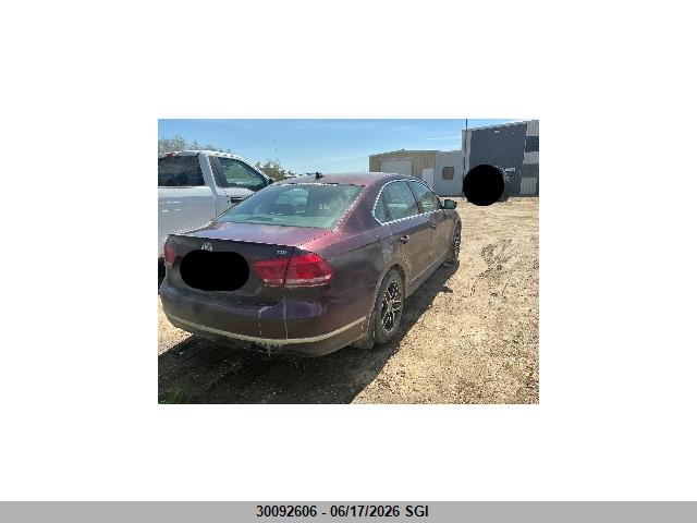 2013 Volkswagen Passat Se მანქანა იყიდება აუქციონზე, vin: 1VWBN7A31DC140636, აუქციონის ნომერი: 30092606