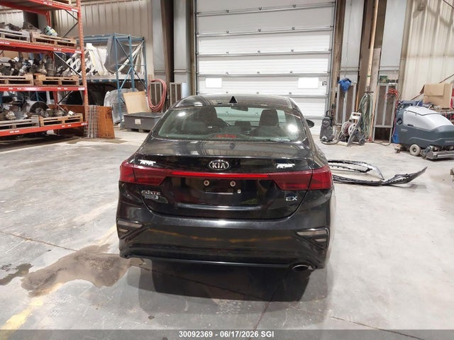 KIA FORTE EX 2019 3KPF54AD0KE111694 Image 17