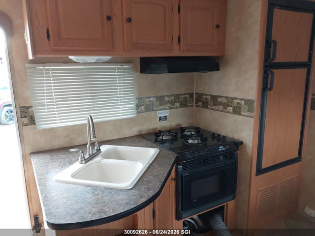 Продаж на аукціоні авто 2010 Heartland North Trail, vin: 5SFNB342XAE207686, номер лоту: 30092626