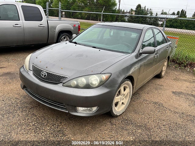 30092629 :رقم المزاد ، 4T1BE32K95U521031 vin ، 2005 Toyota Camry Le/xle/se مزاد بيع