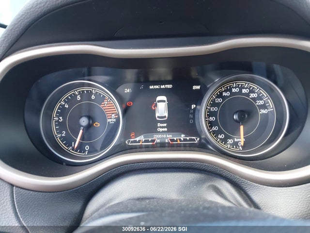 30092636 :رقم المزاد ، 1C4PJMDS2GW298735 vin ، 2016 Jeep Cherokee Limited مزاد بيع