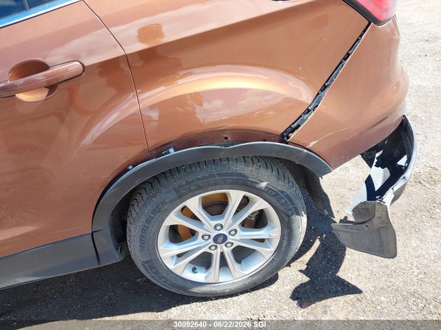Ford ESCAPE SE 2017 1FMCU9GD4HUE77917 Image 16