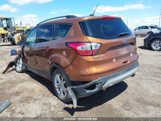 Ford ESCAPE SE 2017 1FMCU9GD4HUE77917 Image 3