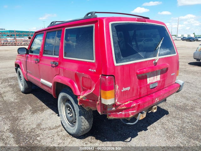 2001 Jeep Cherokee Sport მანქანა იყიდება აუქციონზე, vin: 1J4FF48S41L599016, აუქციონის ნომერი: 30092642