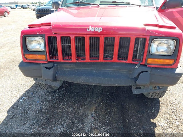 2001 Jeep Cherokee Sport მანქანა იყიდება აუქციონზე, vin: 1J4FF48S41L599016, აუქციონის ნომერი: 30092642